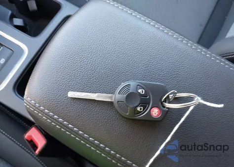 2018 Ford Escape Se z USA, uszkodzony, nr VIN 1FMCU9GD7JUC04010